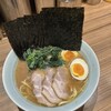 横浜ラーメン 渡来武 総本店