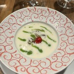 グルマンズ - ジビエのコンソメジュレと本日の冷製スープ 〜パリソワール〜