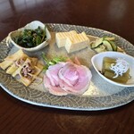 蕎麦藍 - 本日の料理盛り合わせは一皿に６品