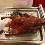 全聚德 - ダックちゃん、まだ頭がついてます。