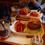 BEER&BURGER DARCY'S - 