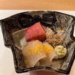 ひろ作 - 本鮪と鰈の昆布〆唐墨さんでーす。②