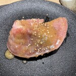 炭火燒肉・內臟 Kociya - 豬舌牛排蒜香烤