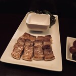 ブランド豚と創作串焼き Build - 