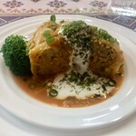 CAFE GLORIA - ロールキャベツ　オレンジ色のソースにサワークリーム