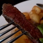 Bistro Petit Bonheur - 和風ランプ肉とアボカドのステーキ　ワサビ醤油セット(\1,400)②