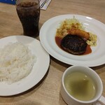 ガスト - ミニチーズINハンバーグてり焼きソース＆海老フライ