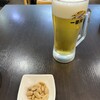 インド・ネパール料理＆バー8848 - ドリンクを＋390円で生ビールに。ピーナッツが、ちょっと嬉しい('25/06/04)