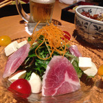 旅籠茶家 かやかや - 生ハムとモッツアレラのサラダ