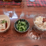 ミニハウス - お通しが三種類