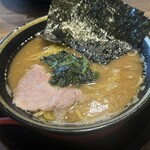 九州豚骨醤油　鯉から竜 宗方店 - 