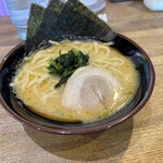 横濱家系ラーメン 前田家 - 料理写真: