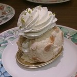 パティスリー タンドレス - コキーユ・ドゥ・ムラング