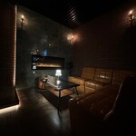 Whisky Bar 赤坂 赤煉瓦 - 3-10名でご利用いただけるボックス席も完備♪