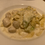 青山ブションアミュゼ - 小柱とキャベツのレモンクリーム　フェットチーネ