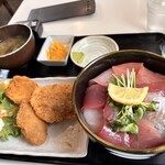 魚屋食堂 勝浦 - 