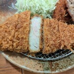 平田牧場 とん七 - 三元豚のロース。