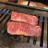 和牛焼肉やくにく 徹 - 