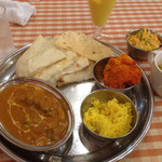 INDHIAN RESTAURANT SURAJ - チーズナンランチ‼︎