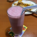 フォレスタ - イチゴジュース  いちごミルク的美味しさ