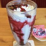 コメダ珈琲店 - 料理写真:フラッペ　ブルーベリーヨーグルト