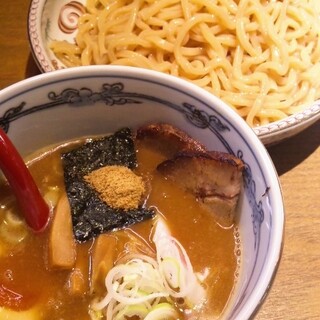 口コミ一覧 : 【閉店】麺や 六三六 十三 - 十三/ラーメン [食べログ]