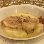 ヴィネリア - 白アスパラをトリュフとチーズで焼いたヤツ