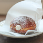 quark+grenier - 料理写真:生ドーナツ(ホイップクリーム)☆