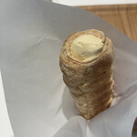 六花亭 喫茶室 帯広本店 - サクサクパイ。たかが150円だが、老舗の矜持や技術が込められた素晴らしいお菓子。