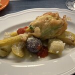 MANNA - ズッキーニの花のフリット