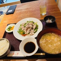 羅豚 はなれ - 