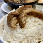 老記粥麵粵菜館 - オンザライス♡