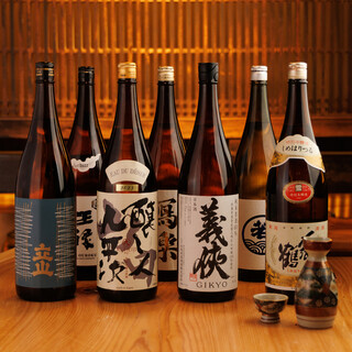 來自全國各地老字號酒屋，由店長親自精選的日本清酒。