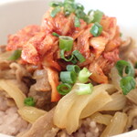 トーコーキッチン - キムチ牛丼