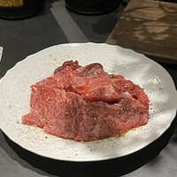 肉 希々 - 