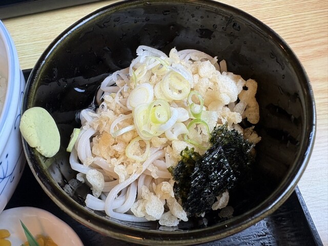 Osoba Victory photo 3