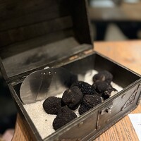 アルティザン ドゥ ラ トリュフ パリ - 
