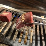 焼肉男マンモス - レバーは飲み物です