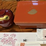 駿河屋 - お楽しみの瞬間です