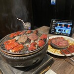 焼肉 炭屋 - 