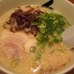 秀ちゃんラーメン - ラーメン　\750