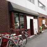 Nihon Shuya - お店の外観