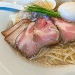 宍道湖しじみ中華蕎麦 琥珀 東京本店 - 