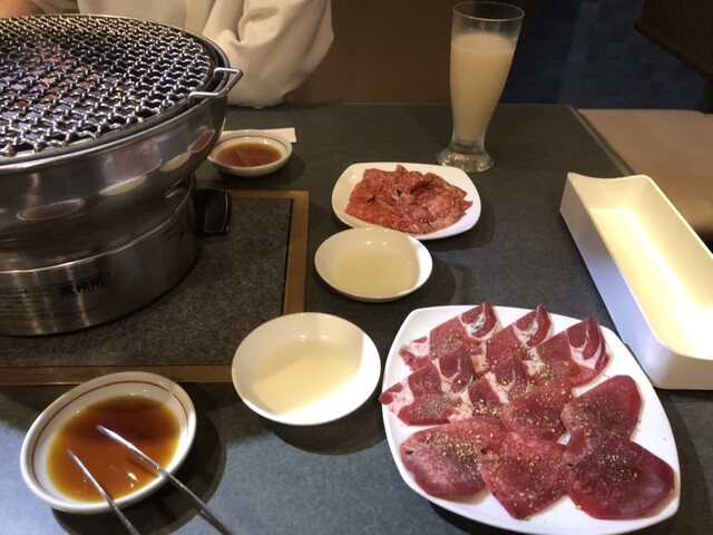 食楽園 - 小中野（焼肉）の写真