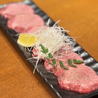 松阪牛炭火焼肉 東海亭 - 