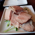 肉山 - 多摩地区の豚の肩ロース