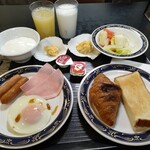 青森センターホテル - 今朝の朝食バイキングは、こんな感じ