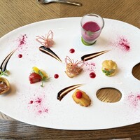 DINING & BAR TABLE 9 TOKYO - 