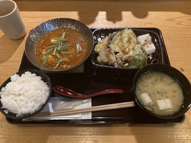 Izakaya Minshuku photo 2