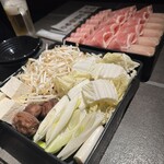 しゃぶしゃぶ すき焼き サンゾウ - 